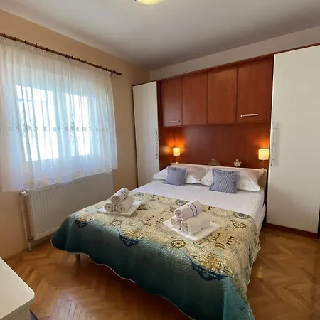 Mandi Сasa de vacaciones